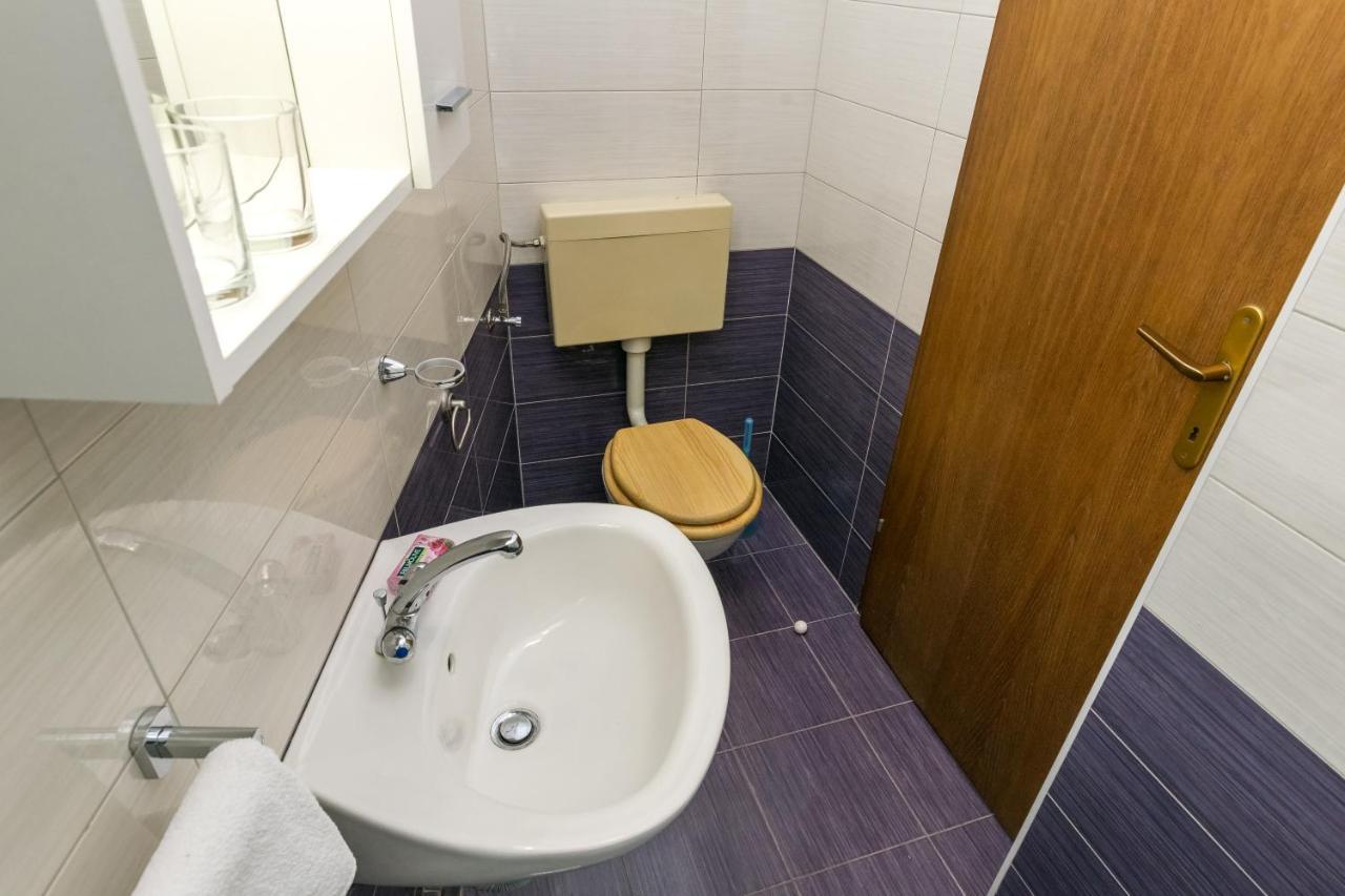 Pansion Alen - Dugi Otok Bed & Breakfast Luka  Luaran gambar