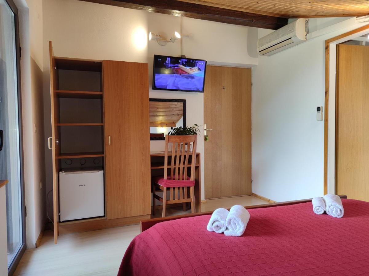 Pansion Alen - Dugi Otok Bed & Breakfast Luka  Luaran gambar