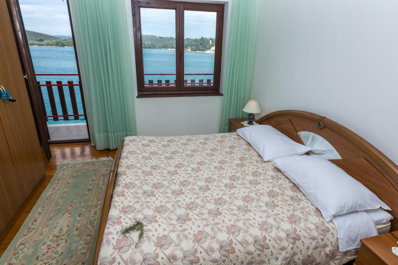 Pansion Alen - Dugi Otok Bed & Breakfast Luka  Luaran gambar