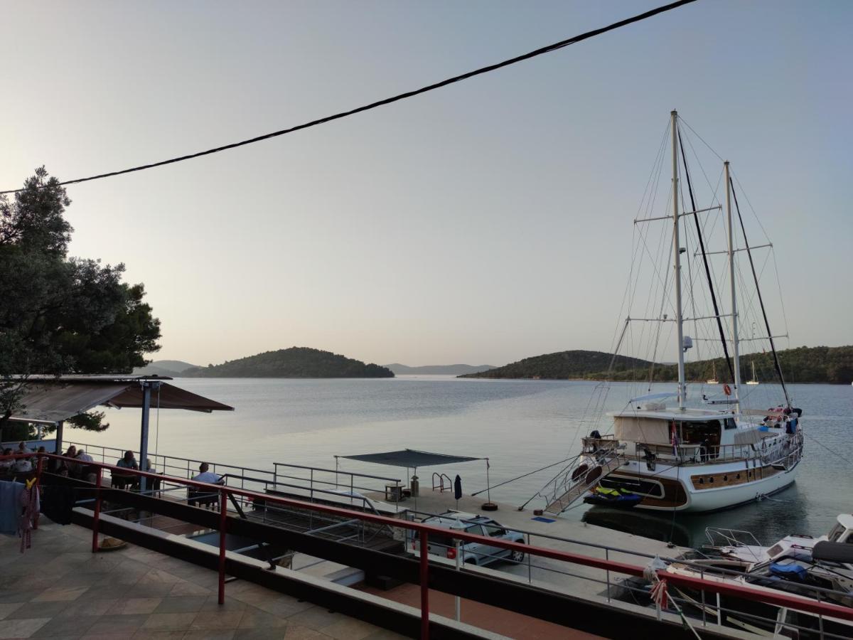 Pansion Alen - Dugi Otok Bed & Breakfast Luka  Luaran gambar