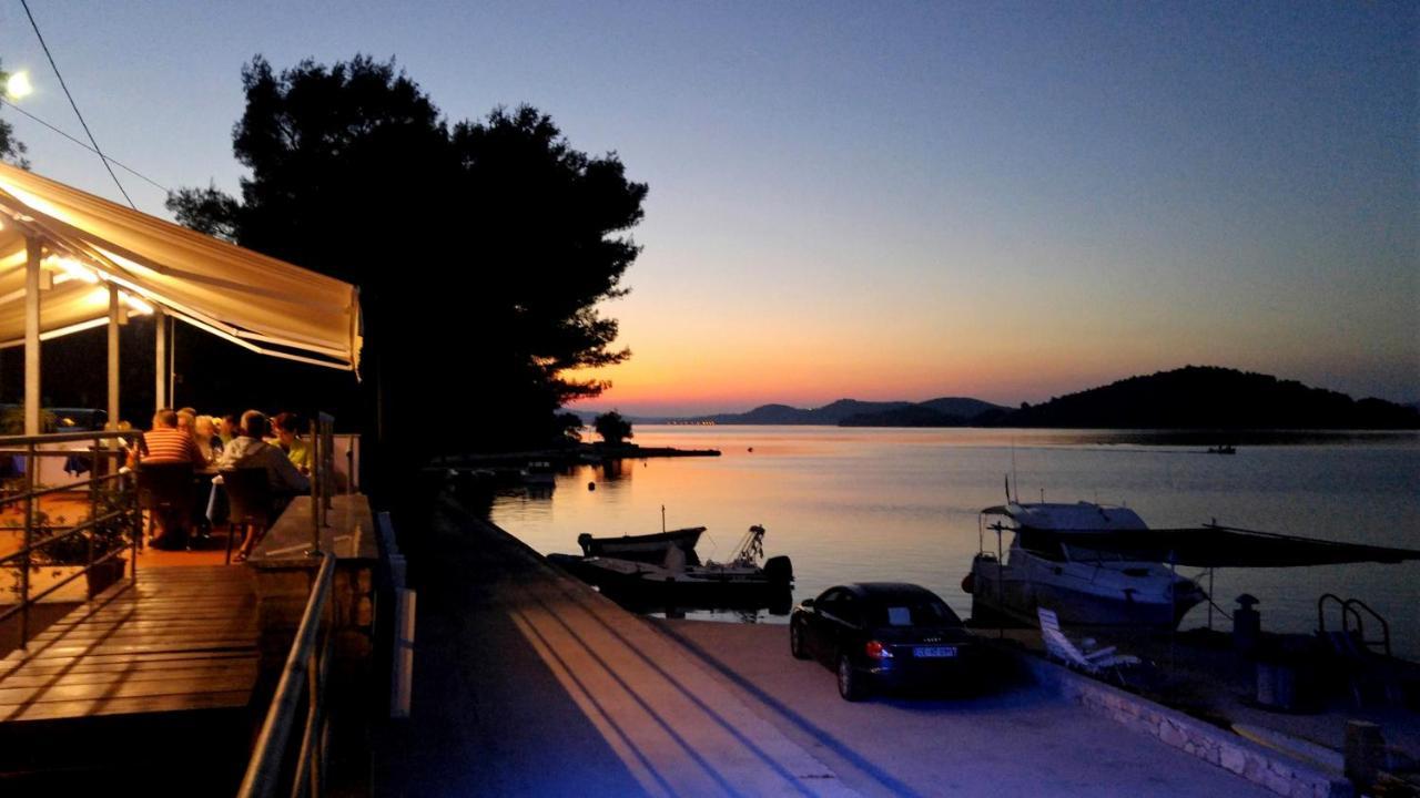 Pansion Alen - Dugi Otok Bed & Breakfast Luka  Luaran gambar